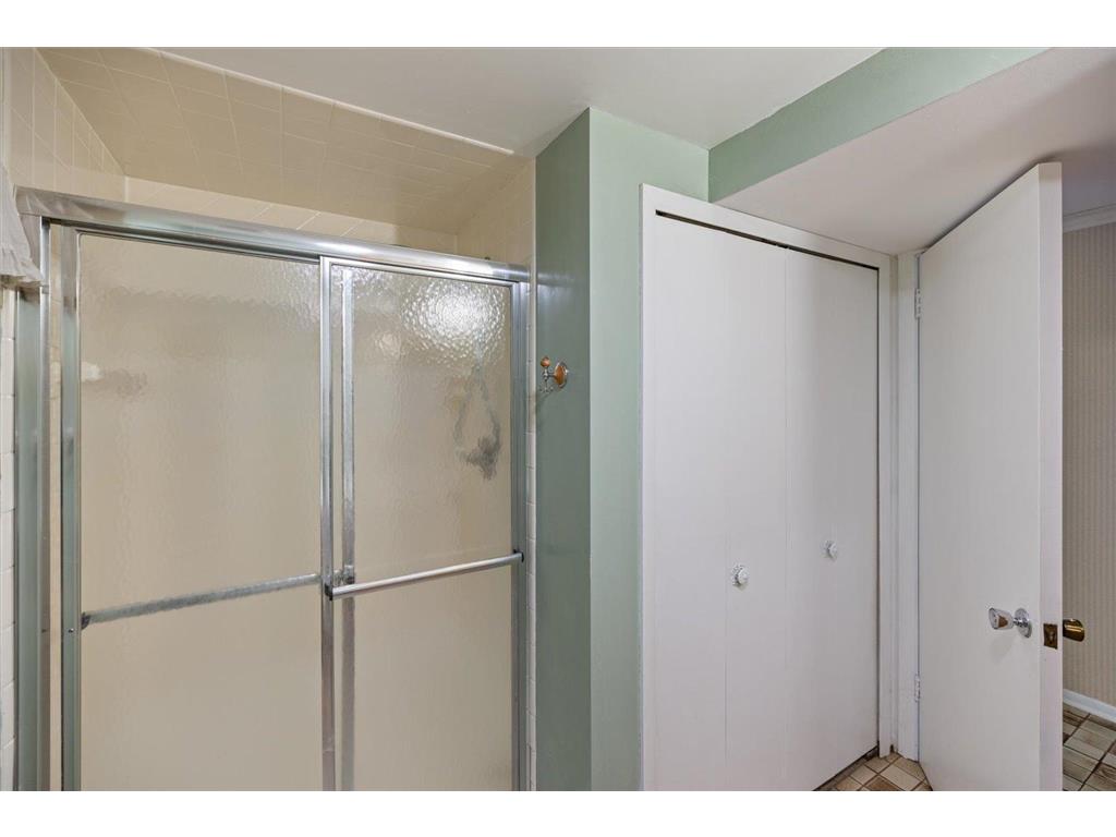 1989 N Park Drive Saint Paul MN 55119 6797449 image45