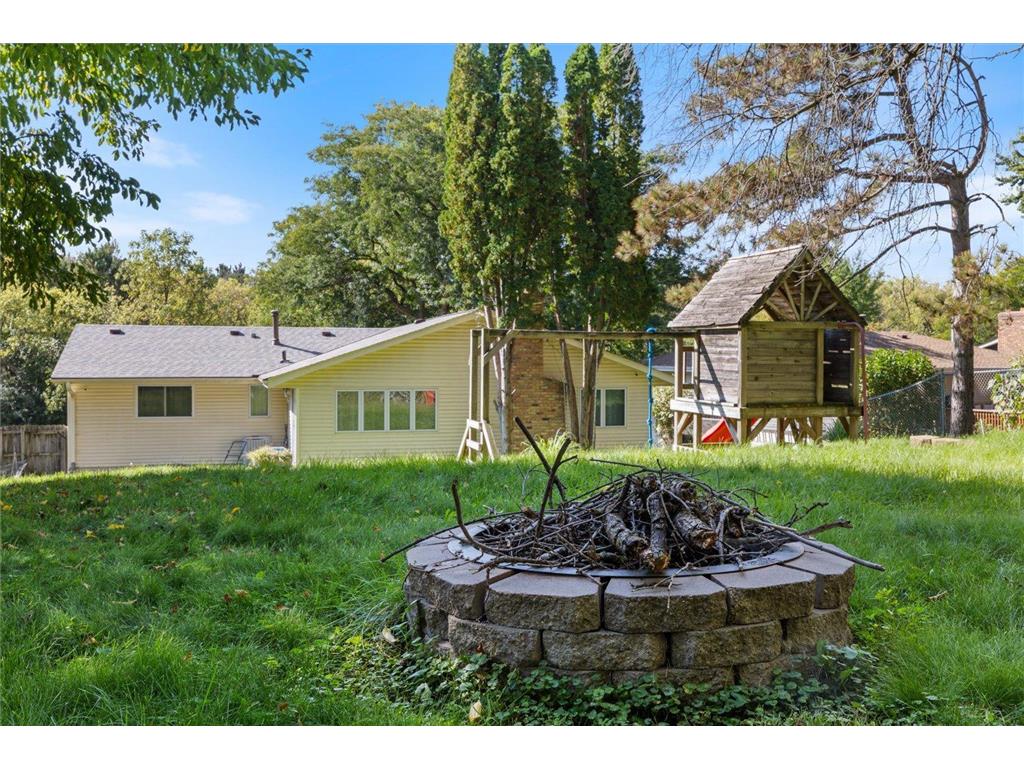 1989 N Park Drive Saint Paul MN 55119 6797449 image47