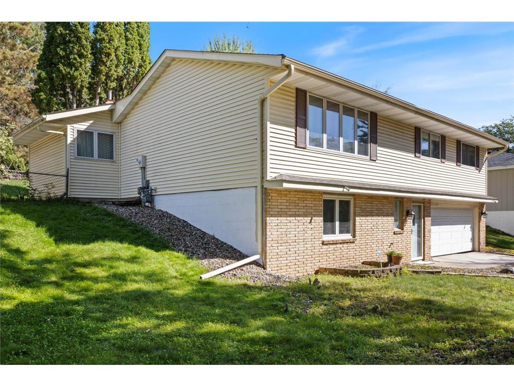 1989 N Park Drive Saint Paul MN 55119 6797449 image49