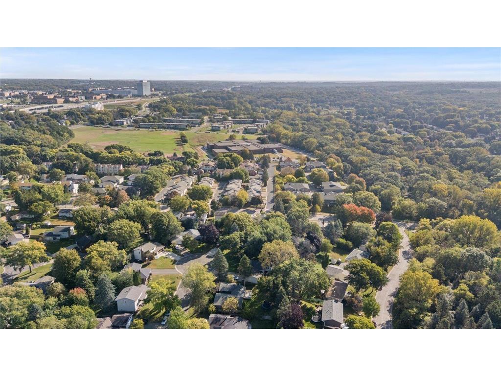 1989 N Park Drive Saint Paul MN 55119 6797449 image6