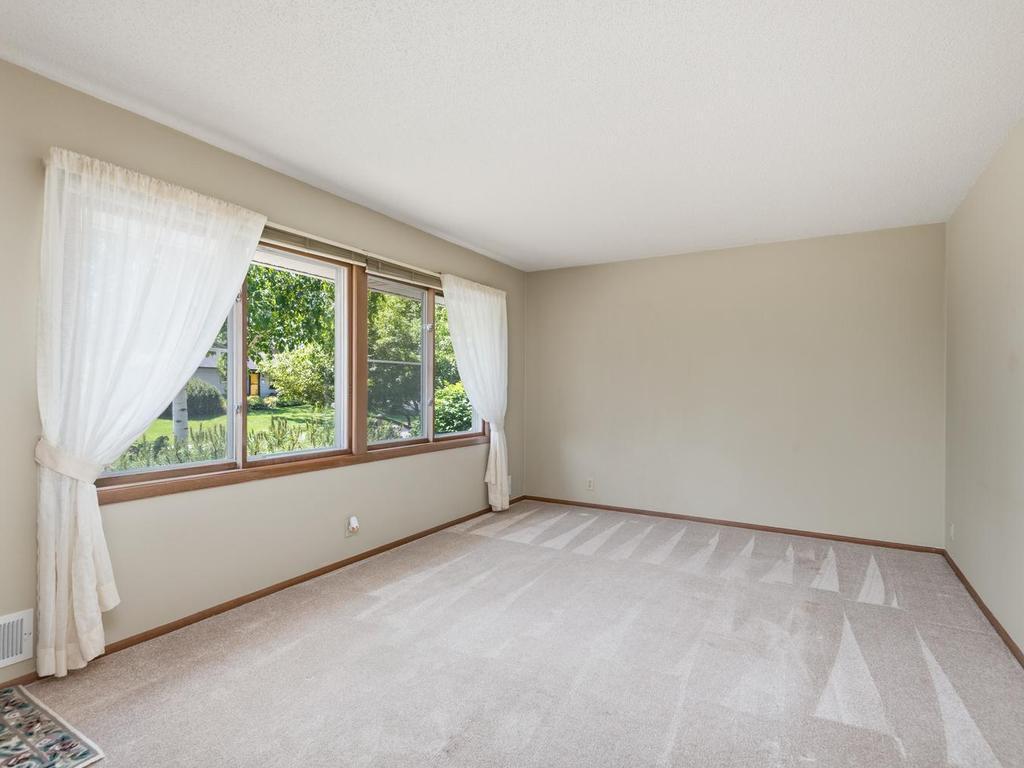 199 Colleen Avenue Shoreview MN 55126 7081418 image3