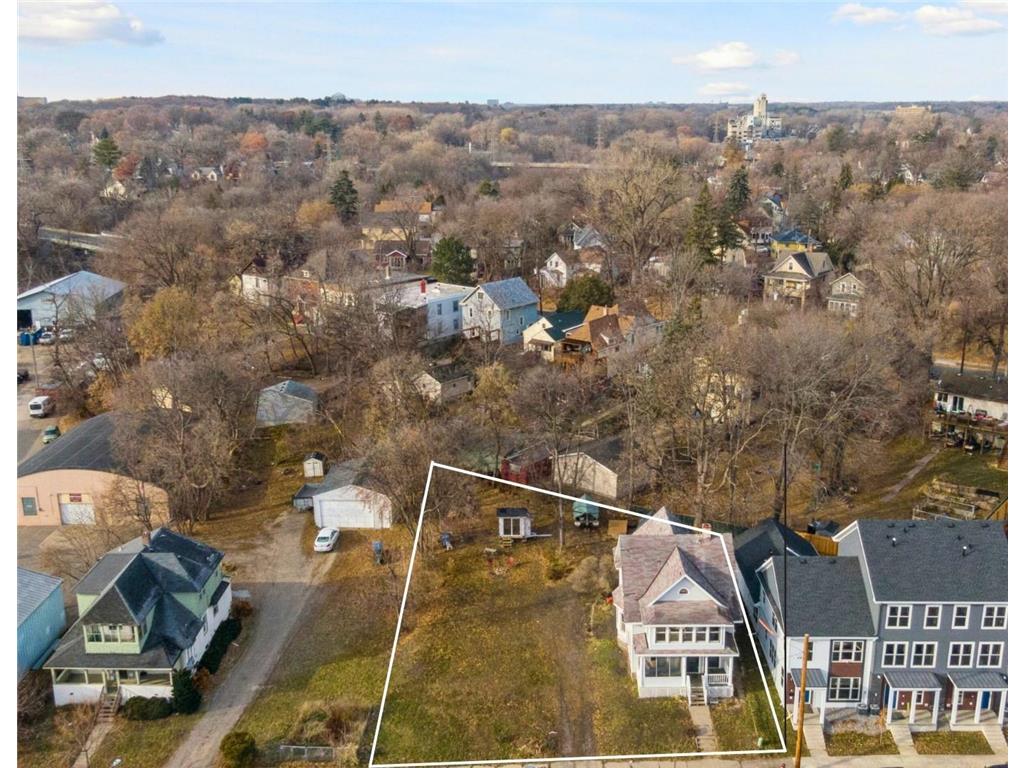 199 James Avenue N Minneapolis MN 55405 7029721 image2