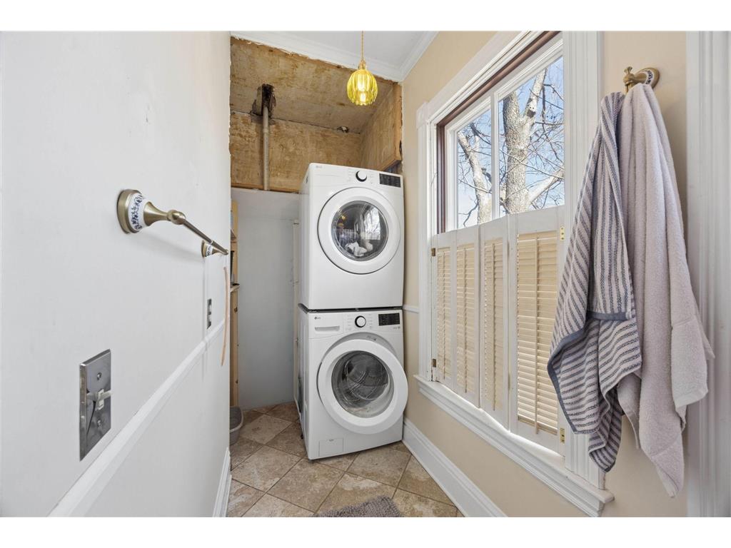 199 Mcboal Street #1 Saint Paul MN 55102 7035150 image17