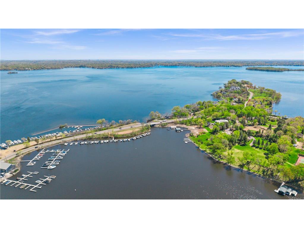 1990 Spates Ave Orono MN 55356 - Lake Minnetonka 7062030 image47