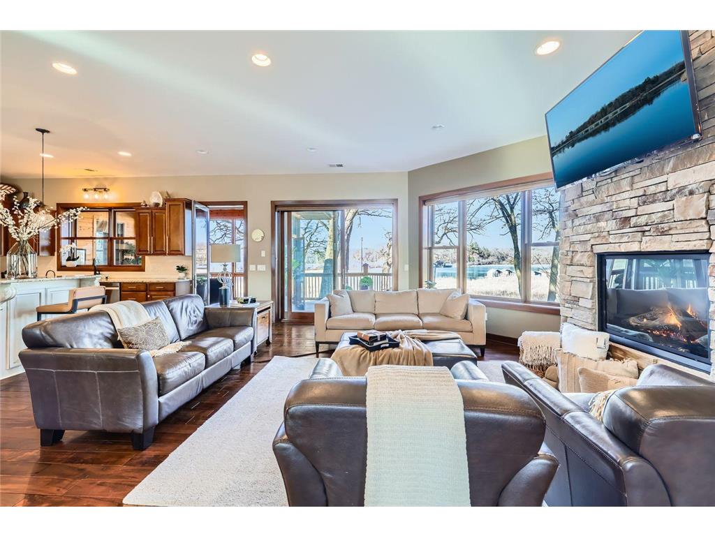 19900 Cottagewood Road Deephaven MN 55331 - Lake Minnetonka 7043365 image24