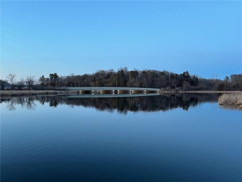 19900 Cottagewood Road Deephaven MN 55331 - Lake Minnetonka 7043365 image5