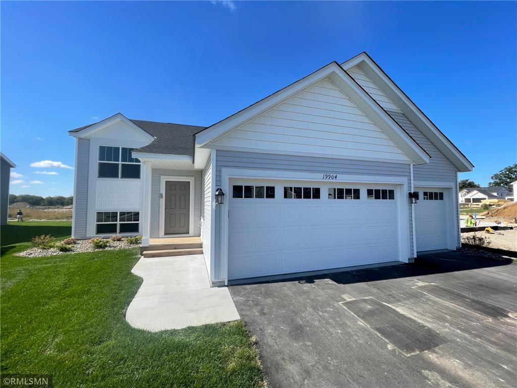 19904 English Avenue N Forest Lake MN 55025 6795029 image1