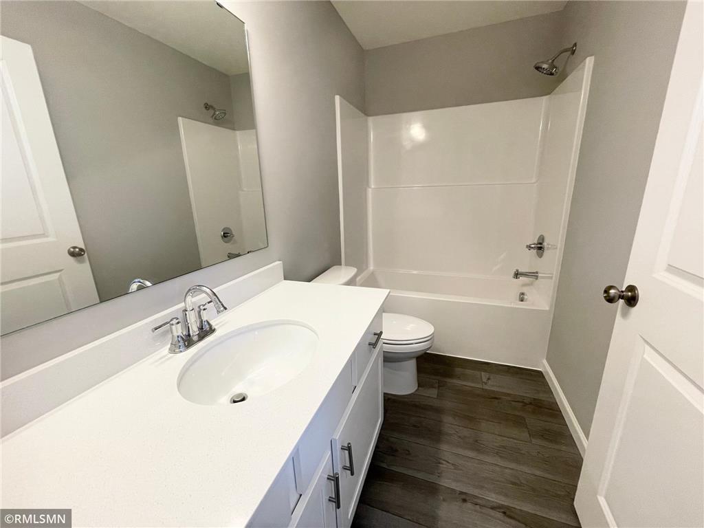 19908 English Lane N Forest Lake MN 55025 6790530 image15