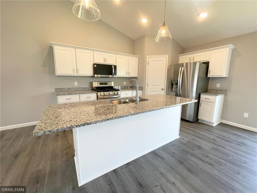 19908 English Lane N Forest Lake MN 55025 6790530 image2