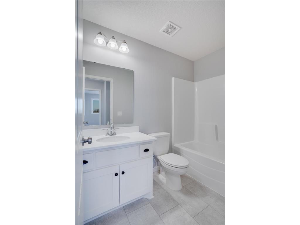 19911 English Avenue N Forest Lake MN 55025 6716171 image11