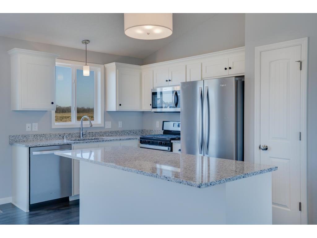 19911 English Avenue N Forest Lake MN 55025 6716171 image2