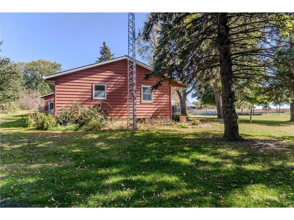 1992 220th Avenue Shetek Twp MN 56175 6788223 image10