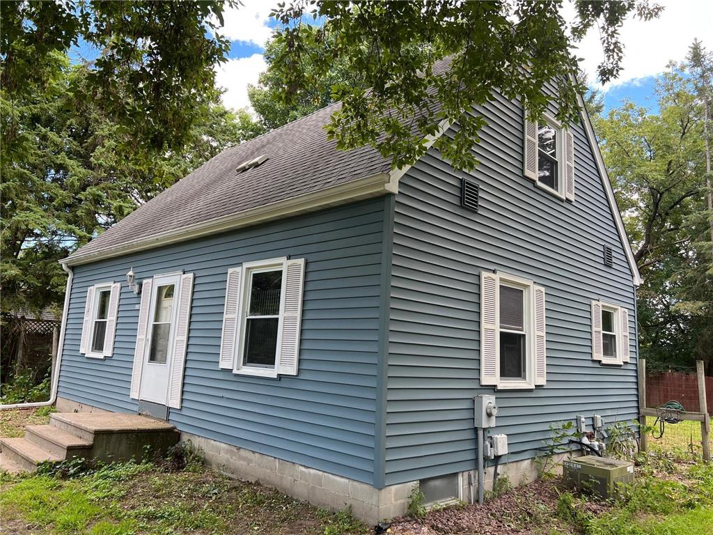 1992 338th Lane NE, Cambridge, MN 55008 MLS 6239485 Edina Realty