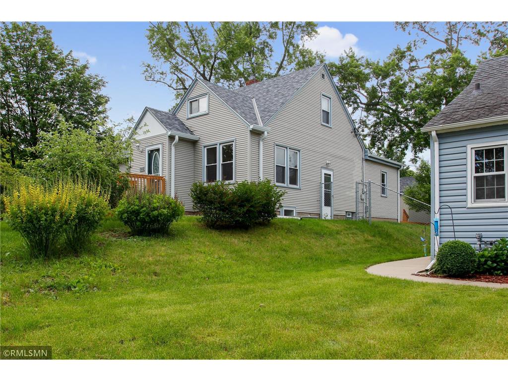1992 Nevada Avenue E, Saint Paul, MN, 55119 | MLS: 6552808 | Edina Realty