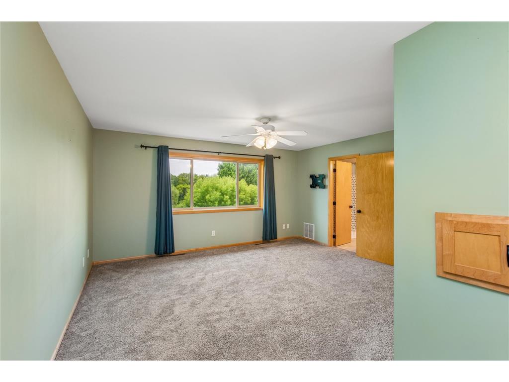 19925 English Court Farmington MN 55024 7048851 image25