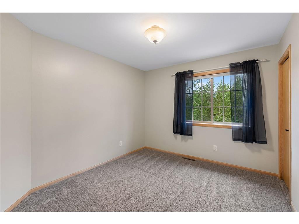19925 English Court Farmington MN 55024 7109182 image40