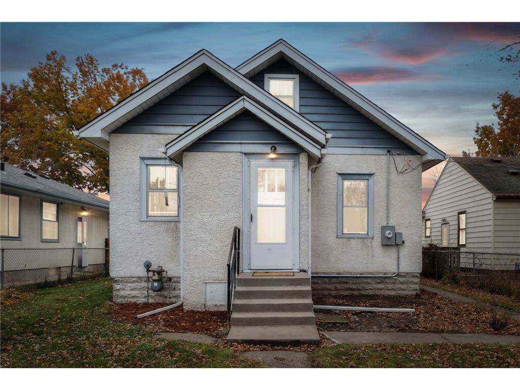 1993 4th Street E Saint Paul MN 55119 6634084 image1