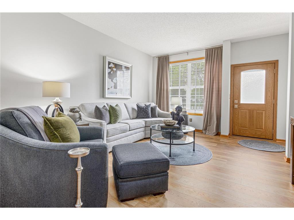 1994 Bluestem Lane Shoreview MN 55126 6336757 image1