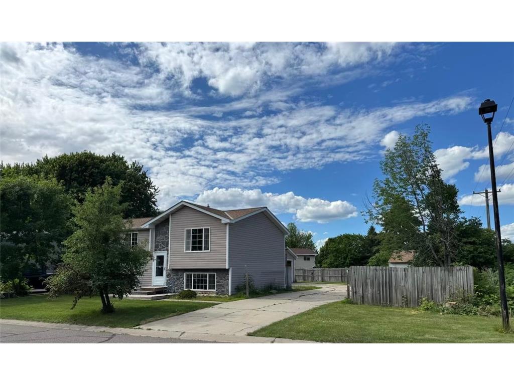 1994 Robin Lane N Centerville MN 55038 7100574 image2