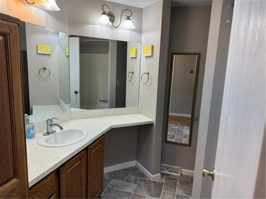 1994 Robin Lane N Centerville MN 55038 7100574 image25