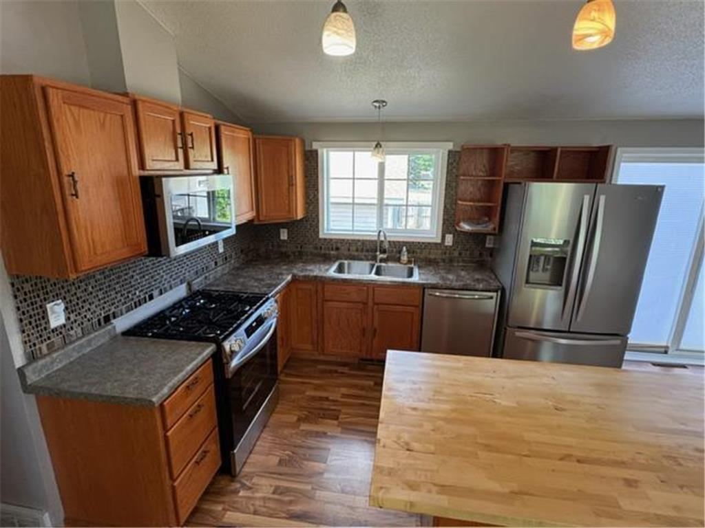 1994 Robin Lane N Centerville MN 55038 7100574 image5