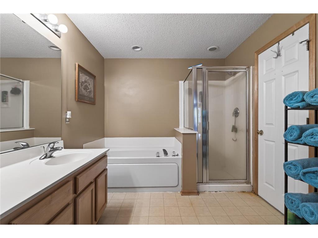 1994 Siefert Street Chaska MN 55318 7079775 image13
