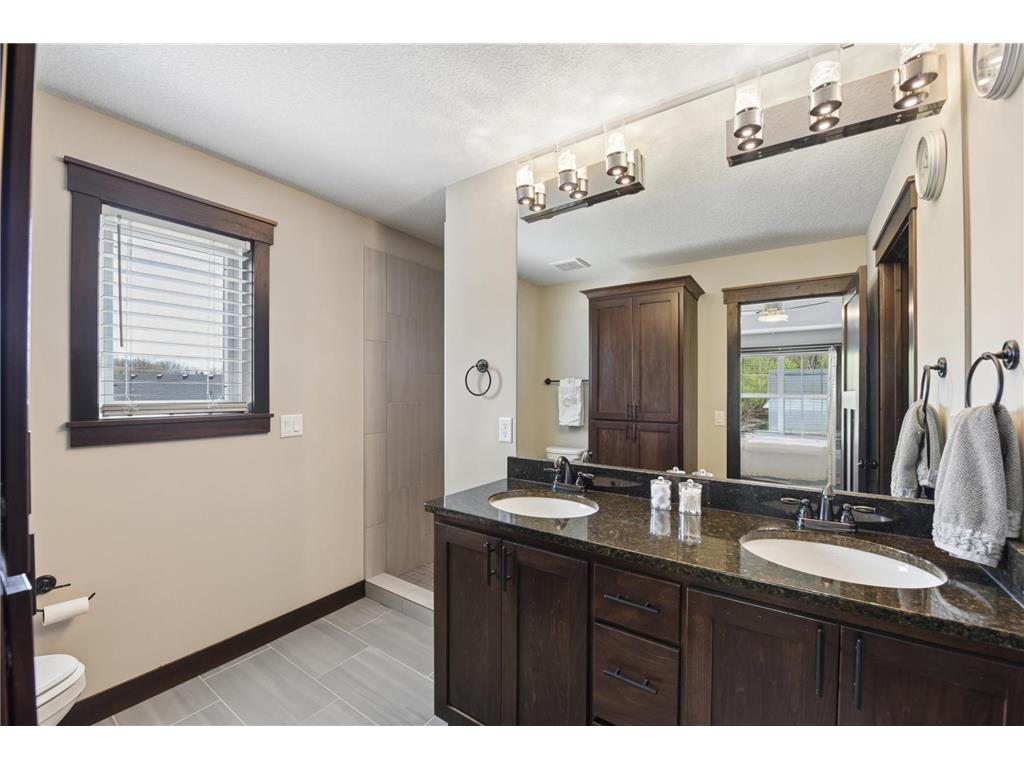 19949 Hamburg Avenue Lakeville MN 55044 7060369 image16