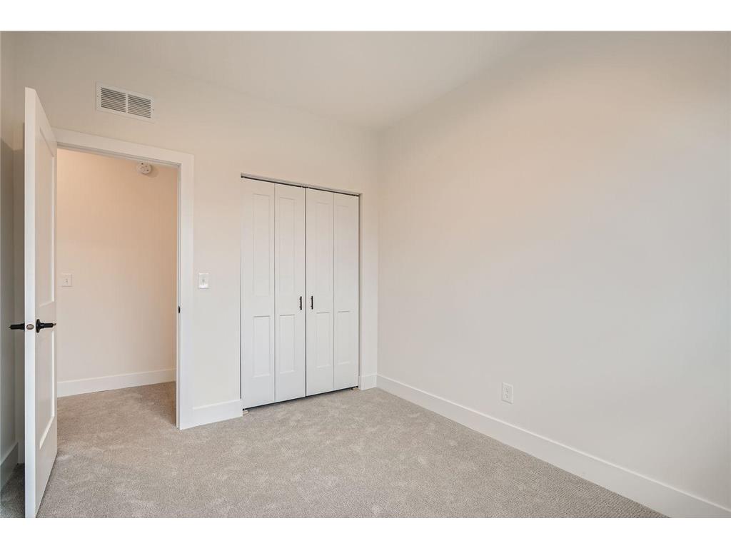 1995 11th Avenue E #Unit 1 Maplewood MN 55119 6811593 image18