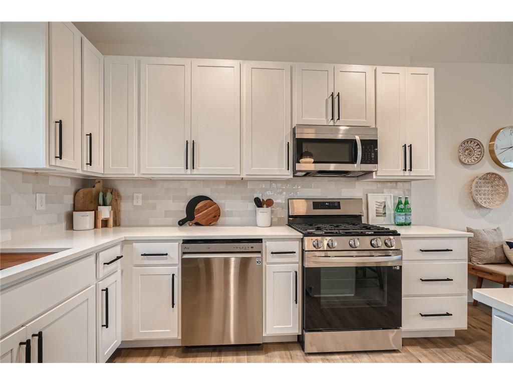 1995 11th Avenue E #Unit 1 Maplewood MN 55119 6811593 image8