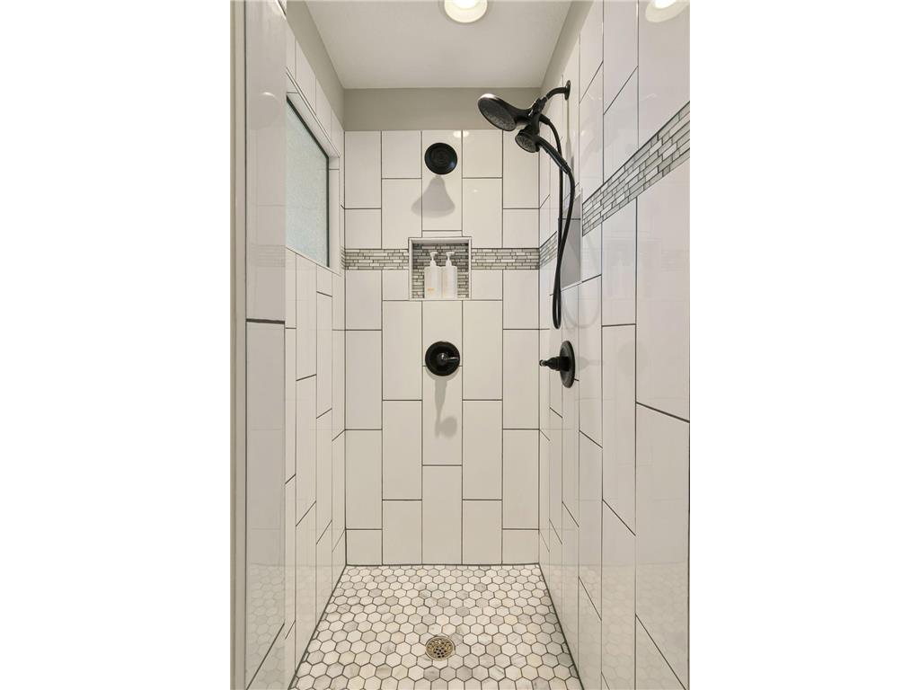 19951 Hiawatha Court Lakeville MN 55044 7006809 image30