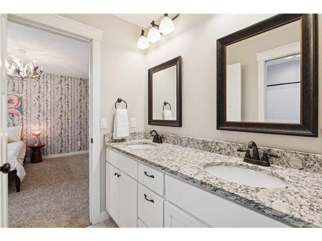 19951 Hiawatha Court Lakeville MN 55044 7006809 image38