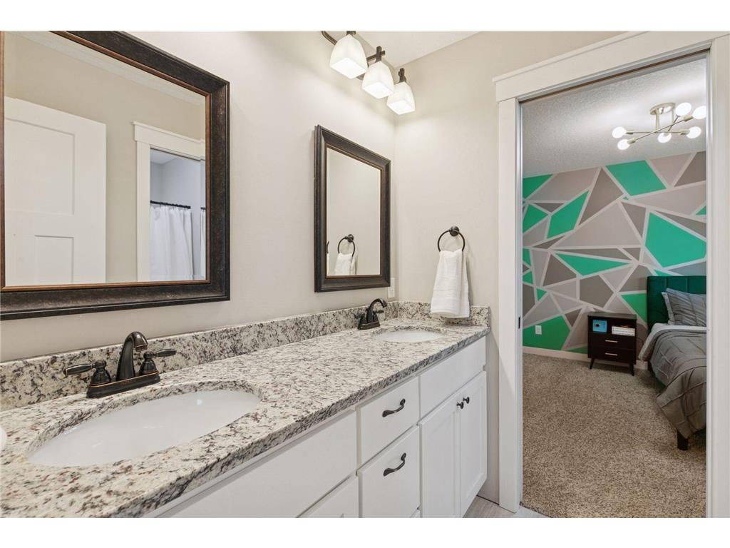 19951 Hiawatha Court Lakeville MN 55044 7006809 image39