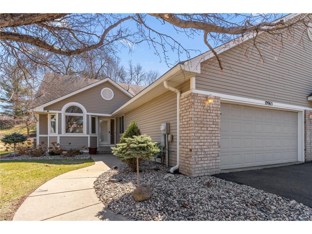 19965 Waterford Court Shorewood MN 55331 7052117 image1