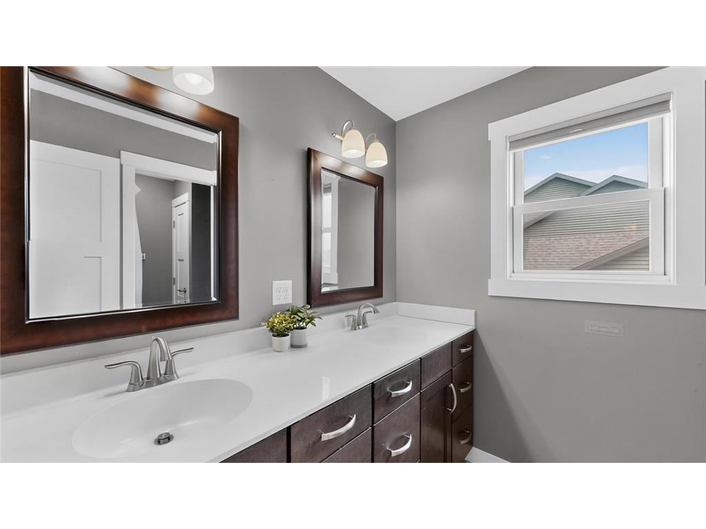 1998 Esther Lane SW Rochester MN 55902 7042019 image39