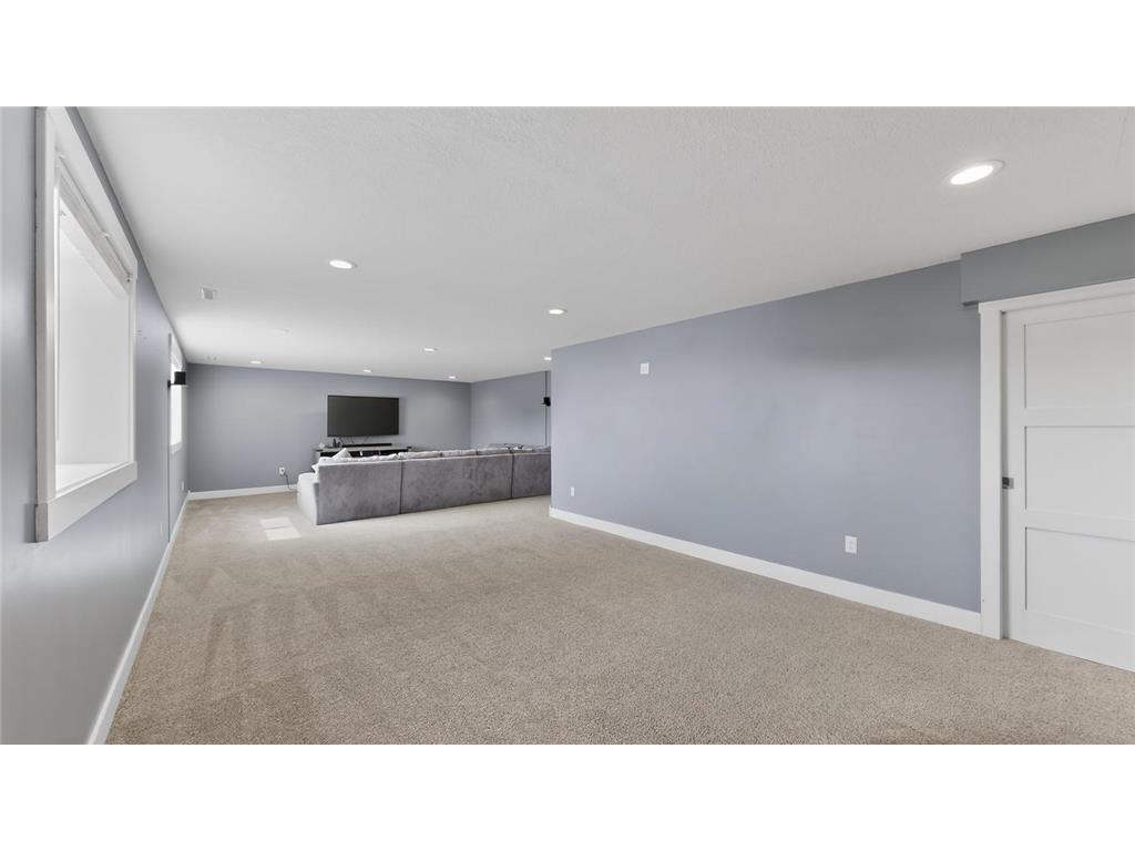 1998 Esther Lane SW Rochester MN 55902 7042019 image45