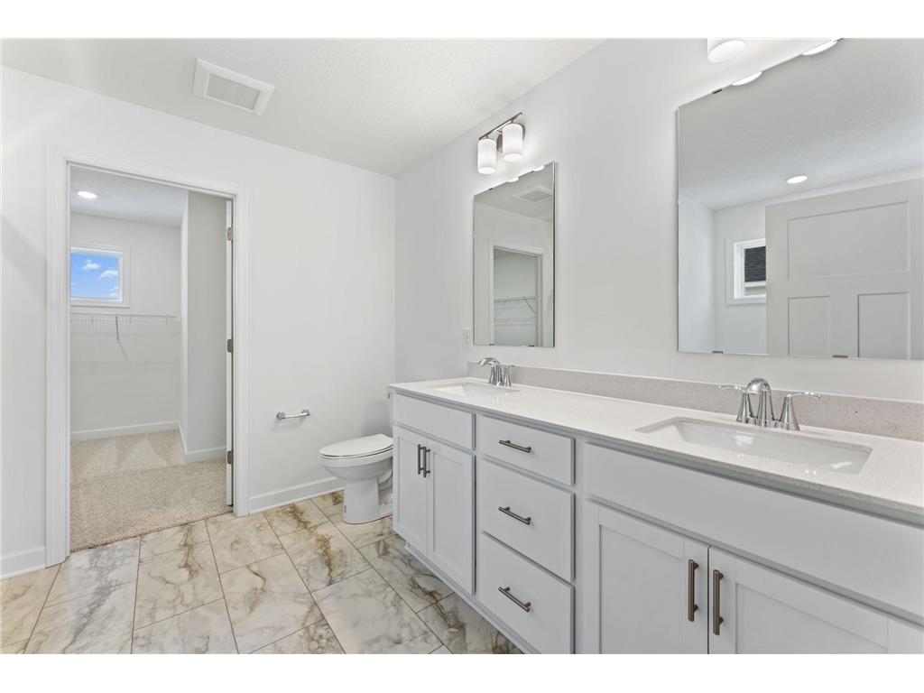 19981 68th Place Corcoran MN 55340 7084049 image12