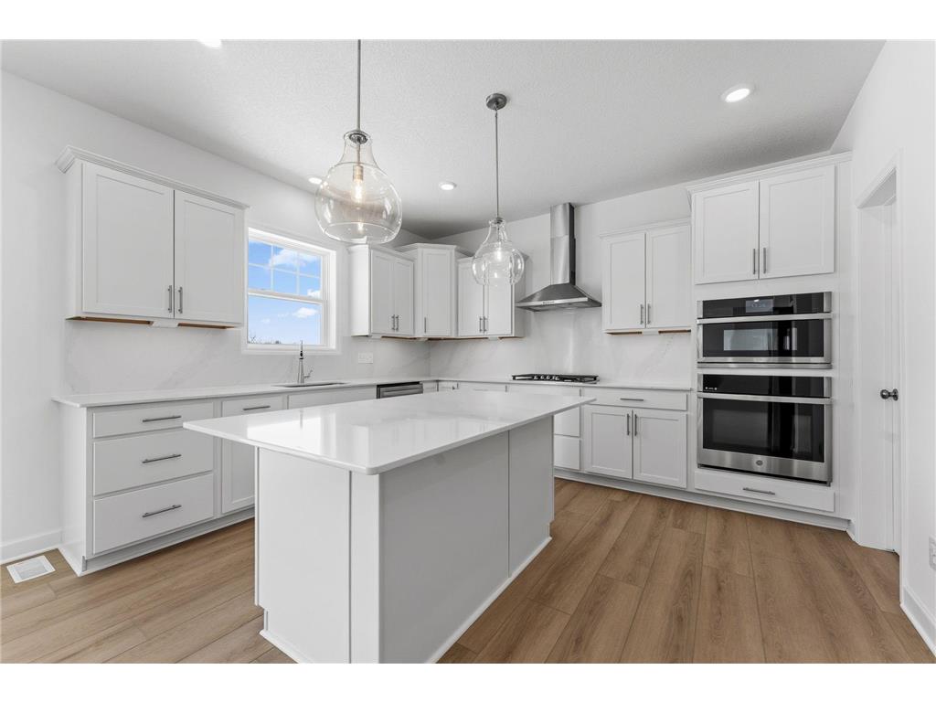 19981 68th Place Corcoran MN 55340 7084049 image4