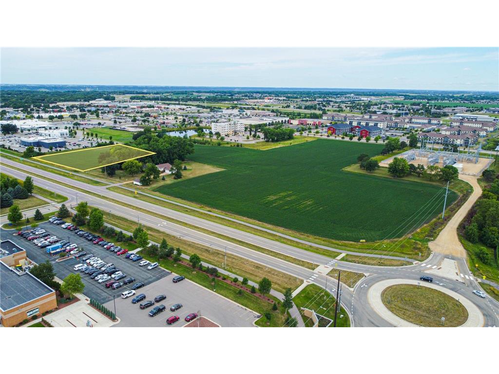 2 A Madison Avenue Mankato MN 56001 6607147 image2