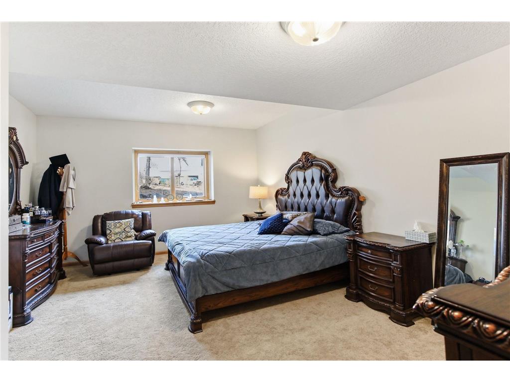 2 Bent Tree Lane North Oaks MN 55127 7048437 image38