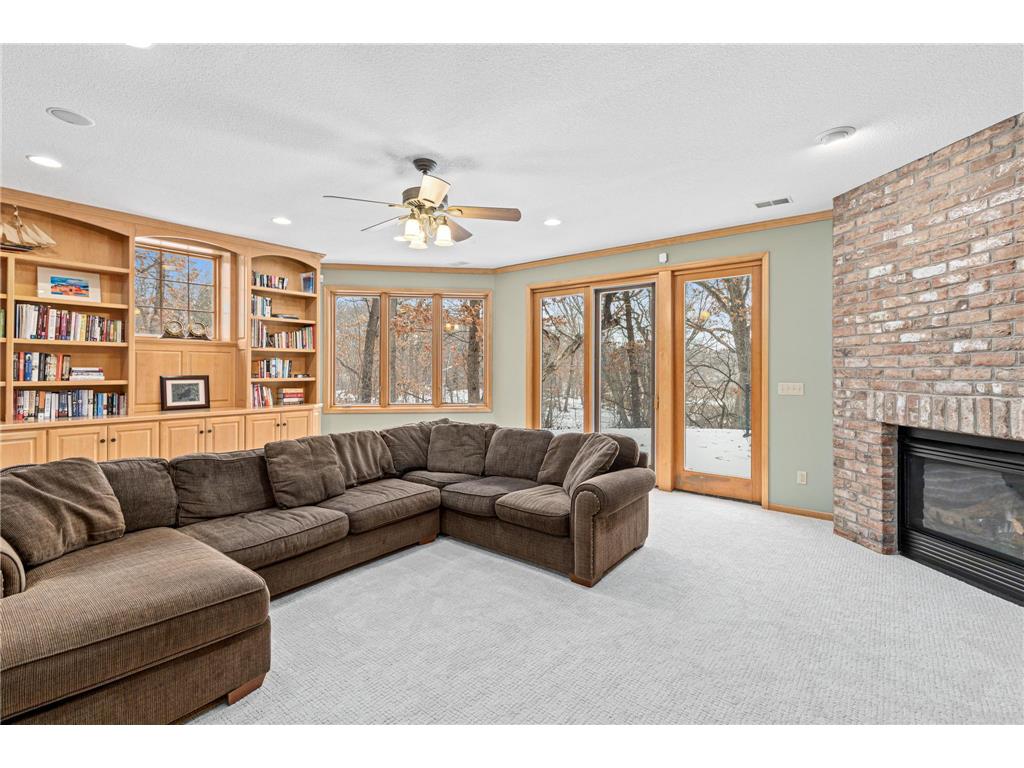 2 Crocus Lane North Oaks MN 55127 6797565 image35