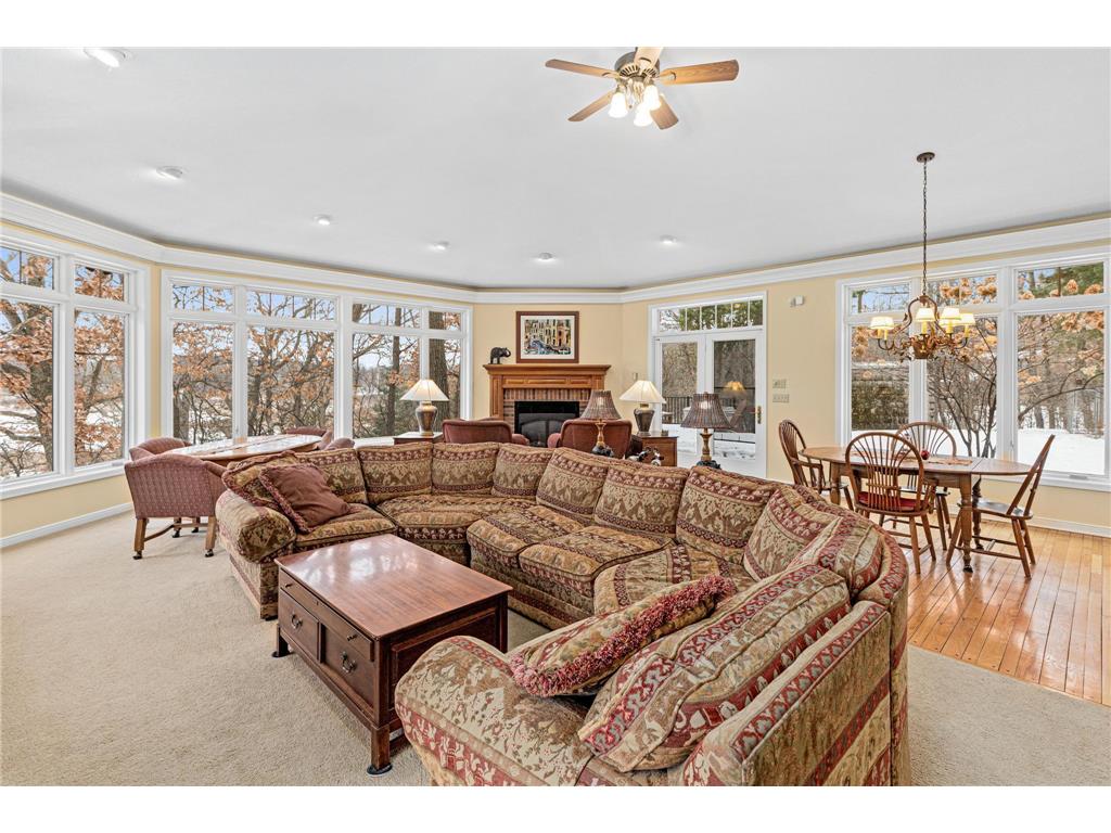 2 Crocus Lane North Oaks MN 55127 6797565 image9