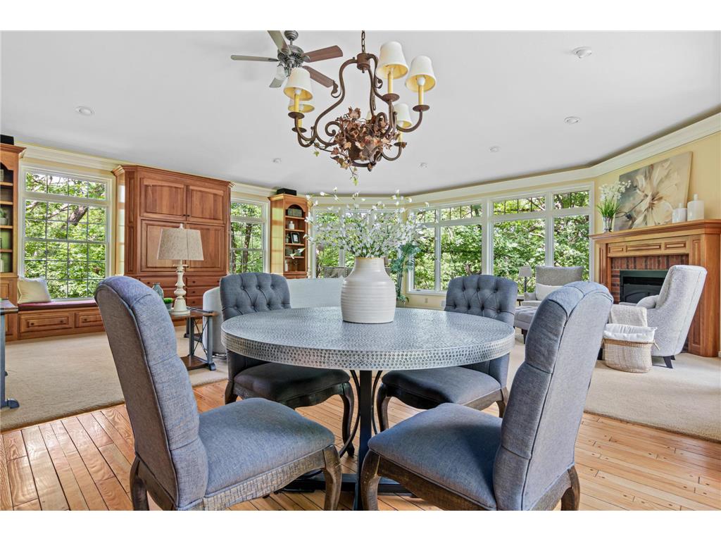 2 Crocus Lane North Oaks MN 55127 7091959 image10