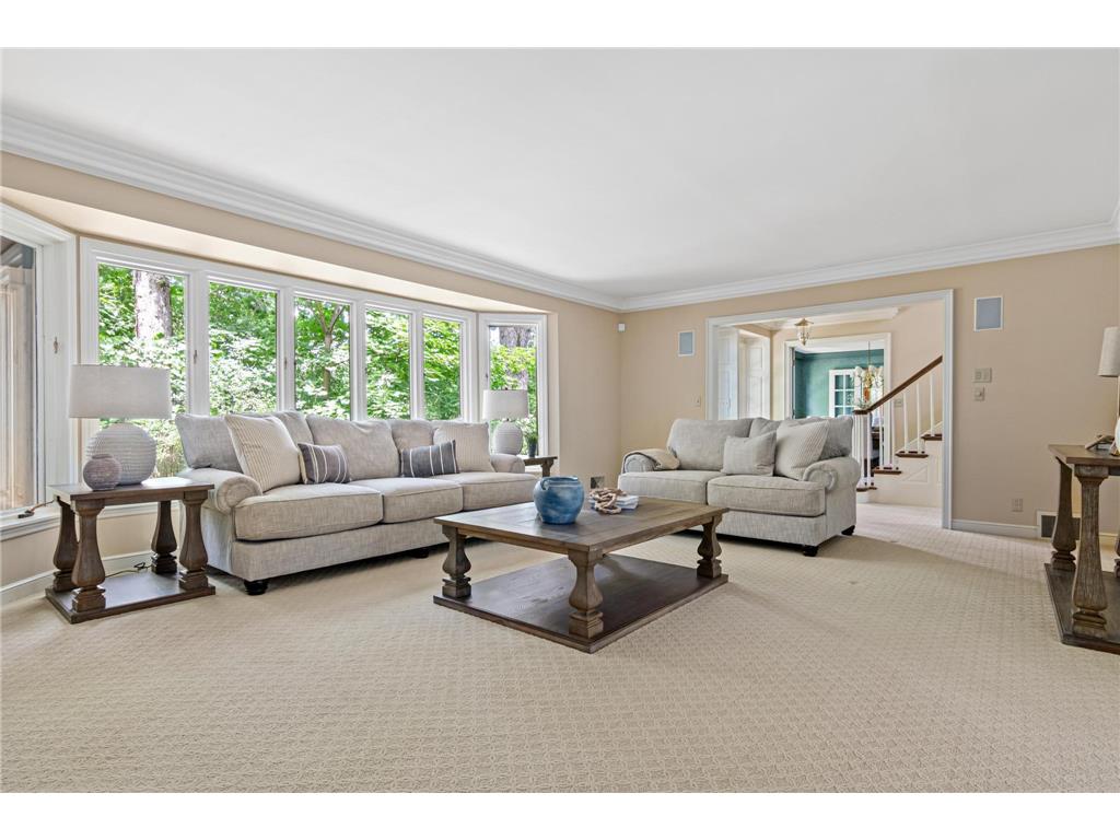 2 Crocus Lane North Oaks MN 55127 7091959 image17