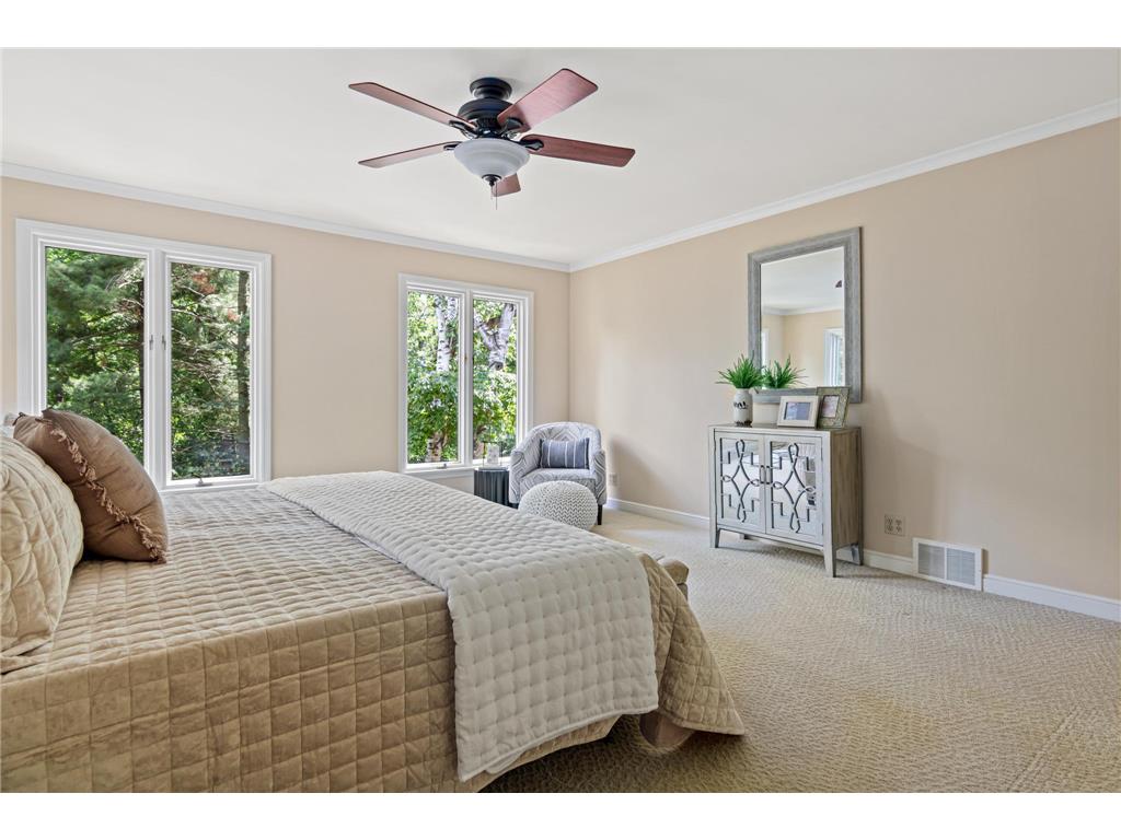 2 Crocus Lane North Oaks MN 55127 7091959 image29