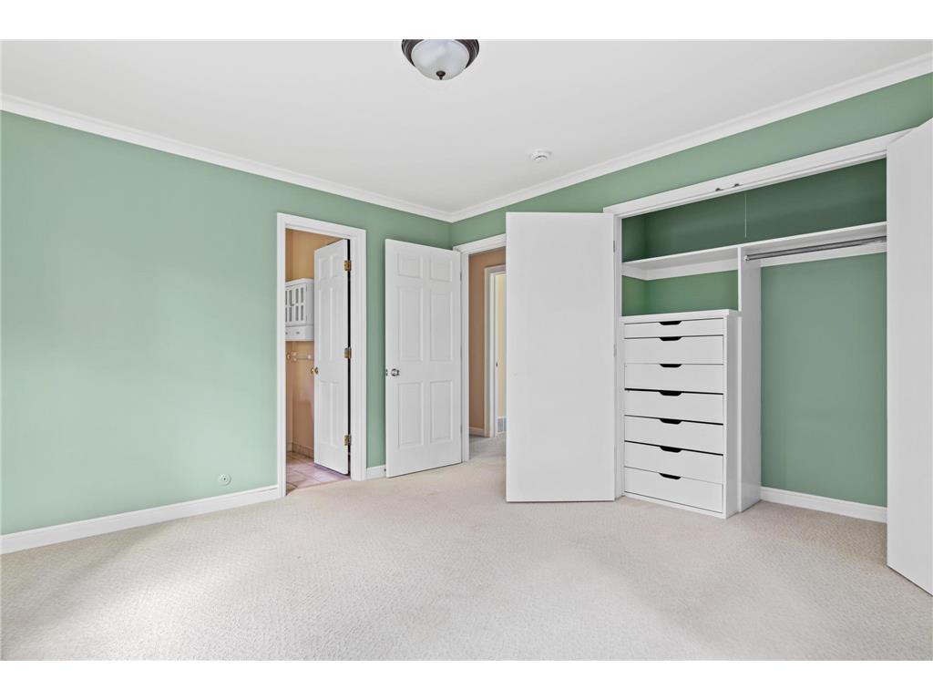 2 Crocus Lane North Oaks MN 55127 7091959 image37