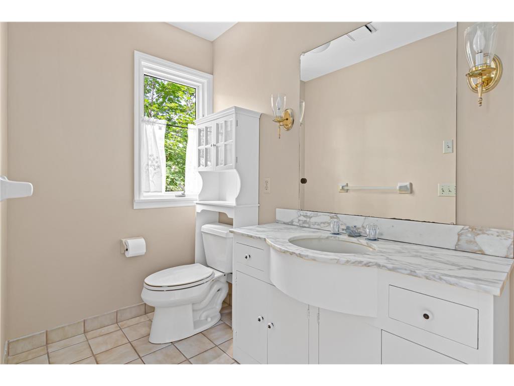 2 Crocus Lane North Oaks MN 55127 7091959 image39