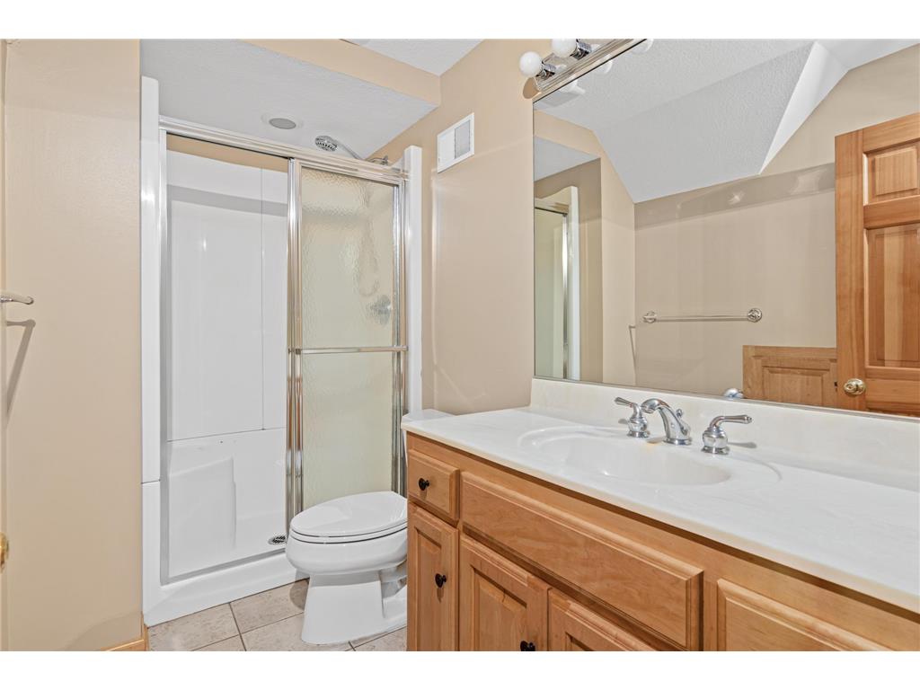 2 Crocus Lane North Oaks MN 55127 7091959 image56