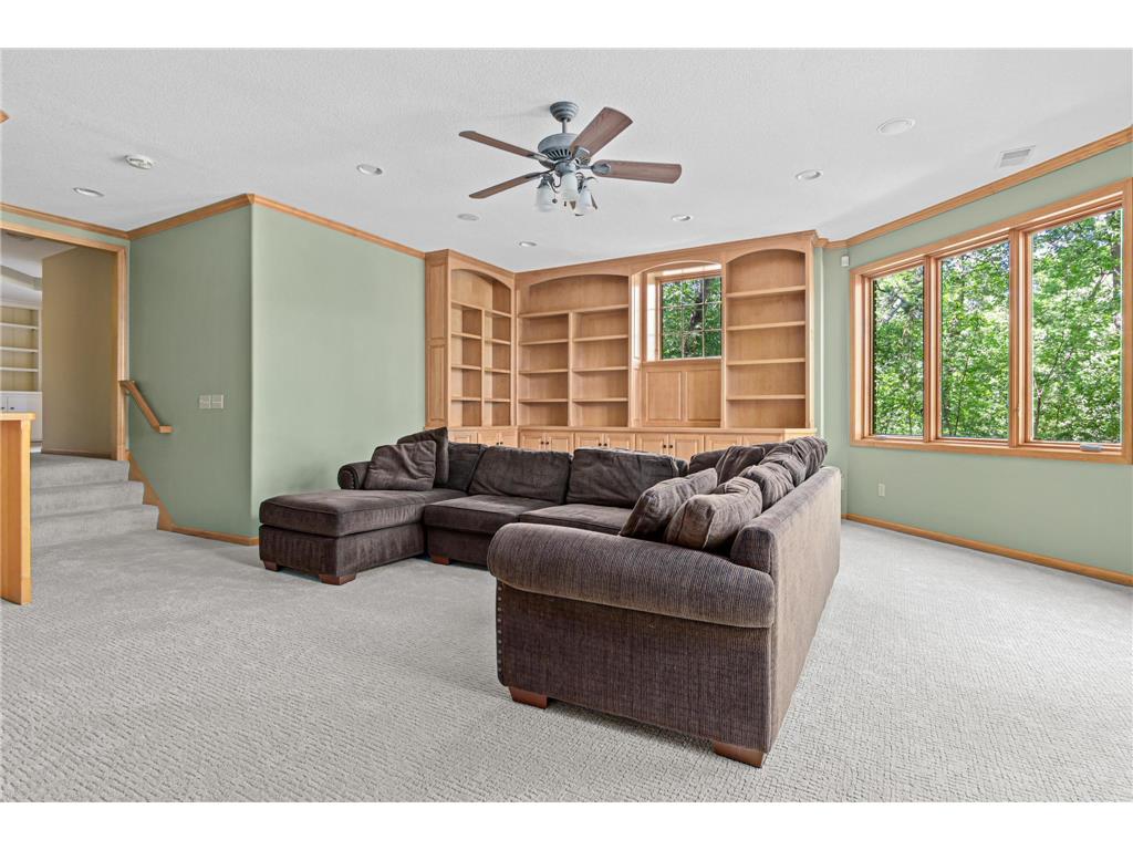 2 Crocus Lane North Oaks MN 55127 7091959 image57