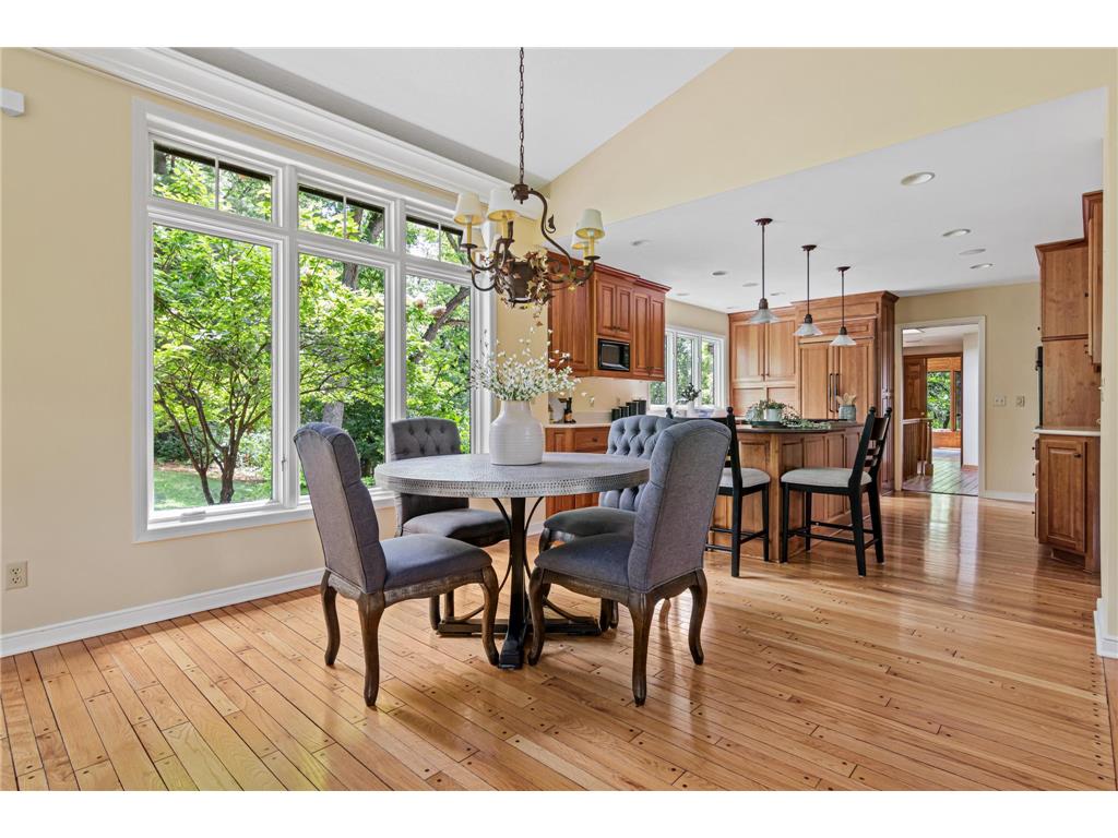 2 Crocus Lane North Oaks MN 55127 7091959 image9