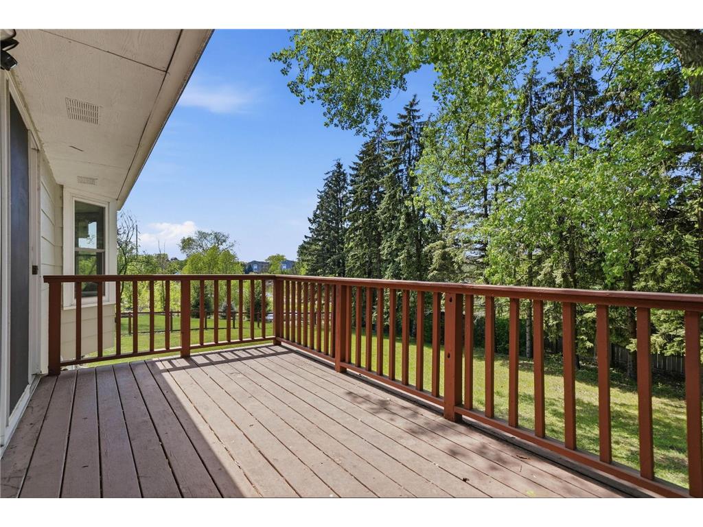 2 E Golden Lake Road Circle Pines MN 55014 7059532 image11